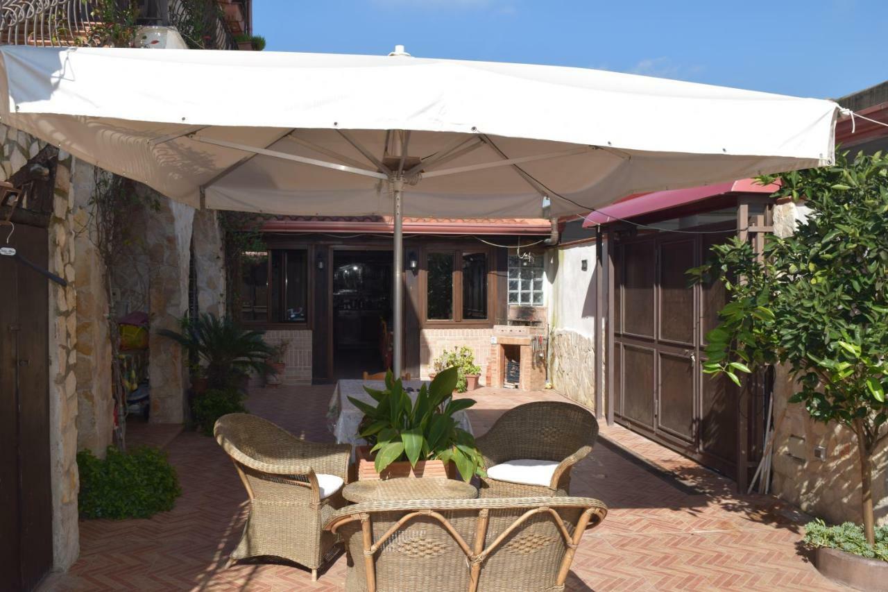 Bed &Breakfast Pinetamare Bed and Breakfast Castel Volturno Exteriör bild